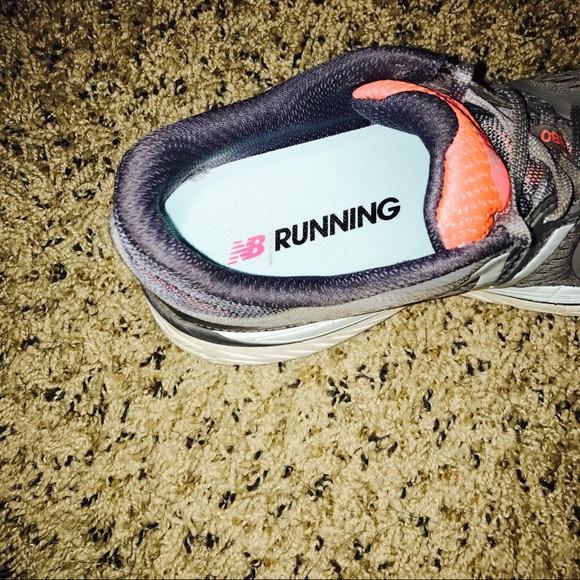 New Balance Cushioning 880v6 Running Shoes - Picture 3 of 4